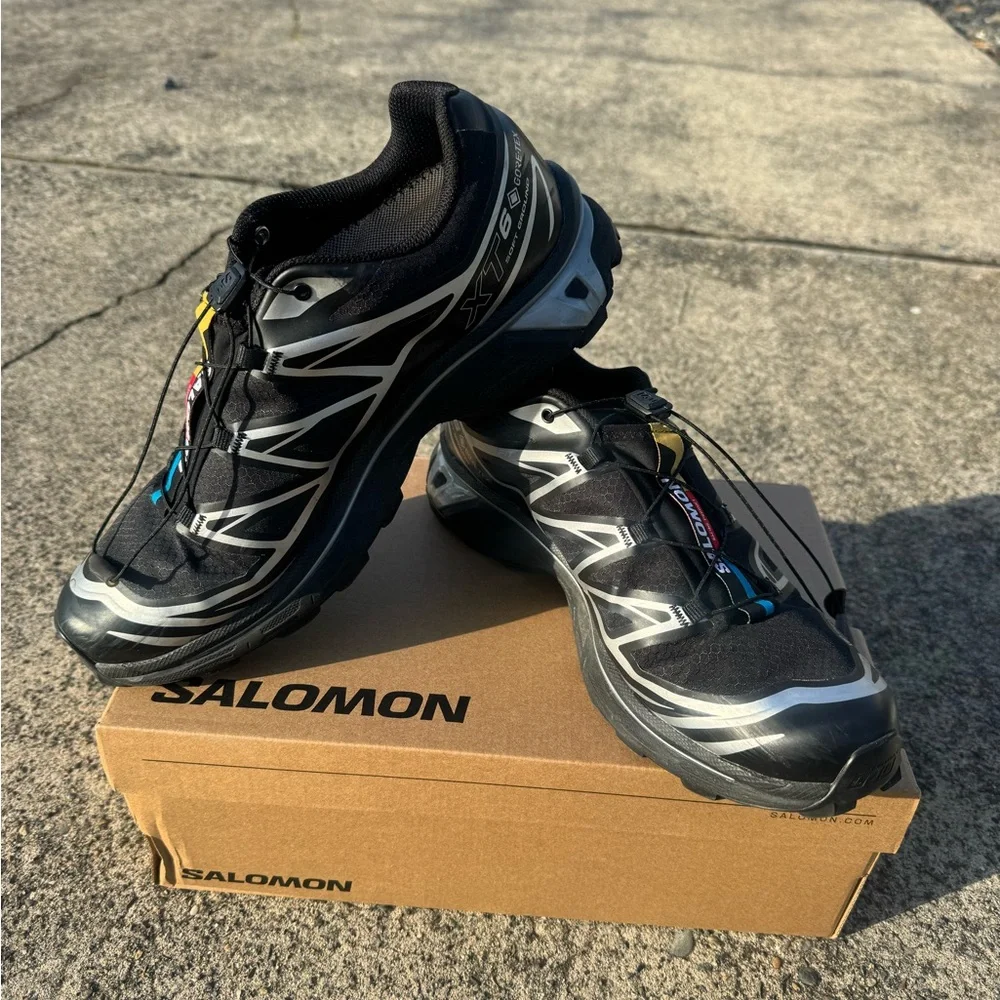 Salomon XT-6 GTX in Black and Silver - Picture 1 of 6